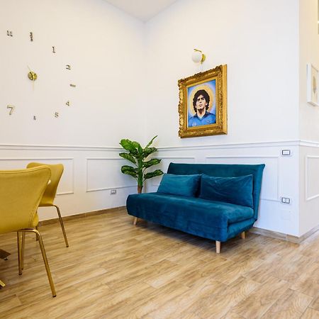 Luxury Apartment In Central City Neapel Exterior foto