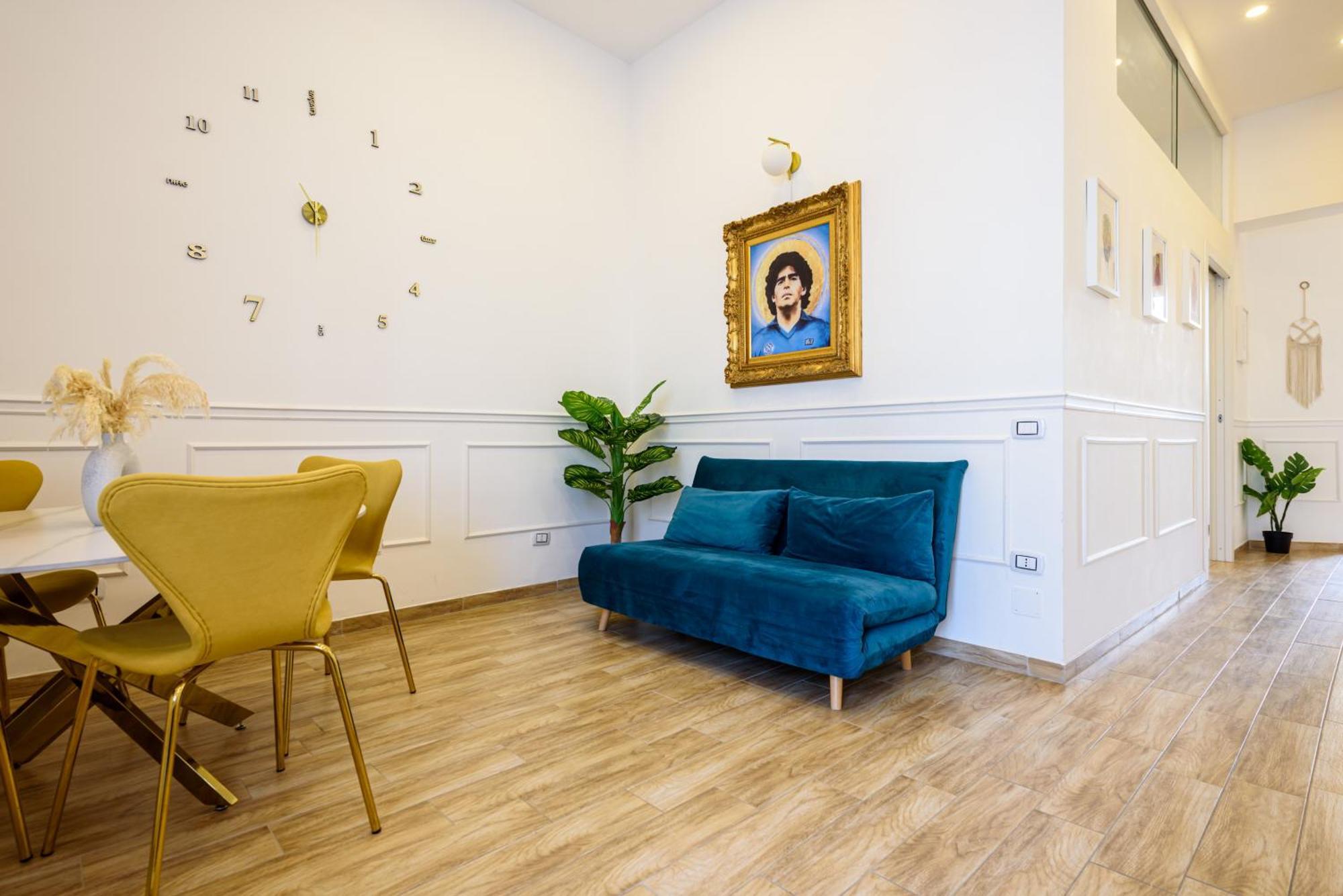 Luxury Apartment In Central City Neapel Exterior foto